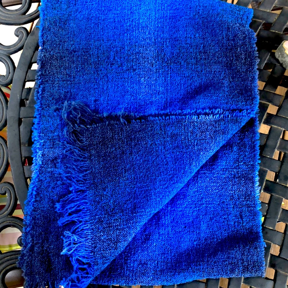 Kerry Woolen Mills Blue plaid scarf